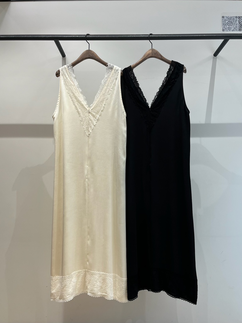 LOVE PULL東大門直郵女裝新品休閑真品熱賣推薦人氣連衣裙LOVE PULL連衣裙