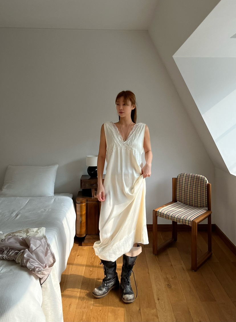 LOVE PULL東大門直郵女裝新品休閑真品熱賣推薦人氣連衣裙LOVE PULL連衣裙