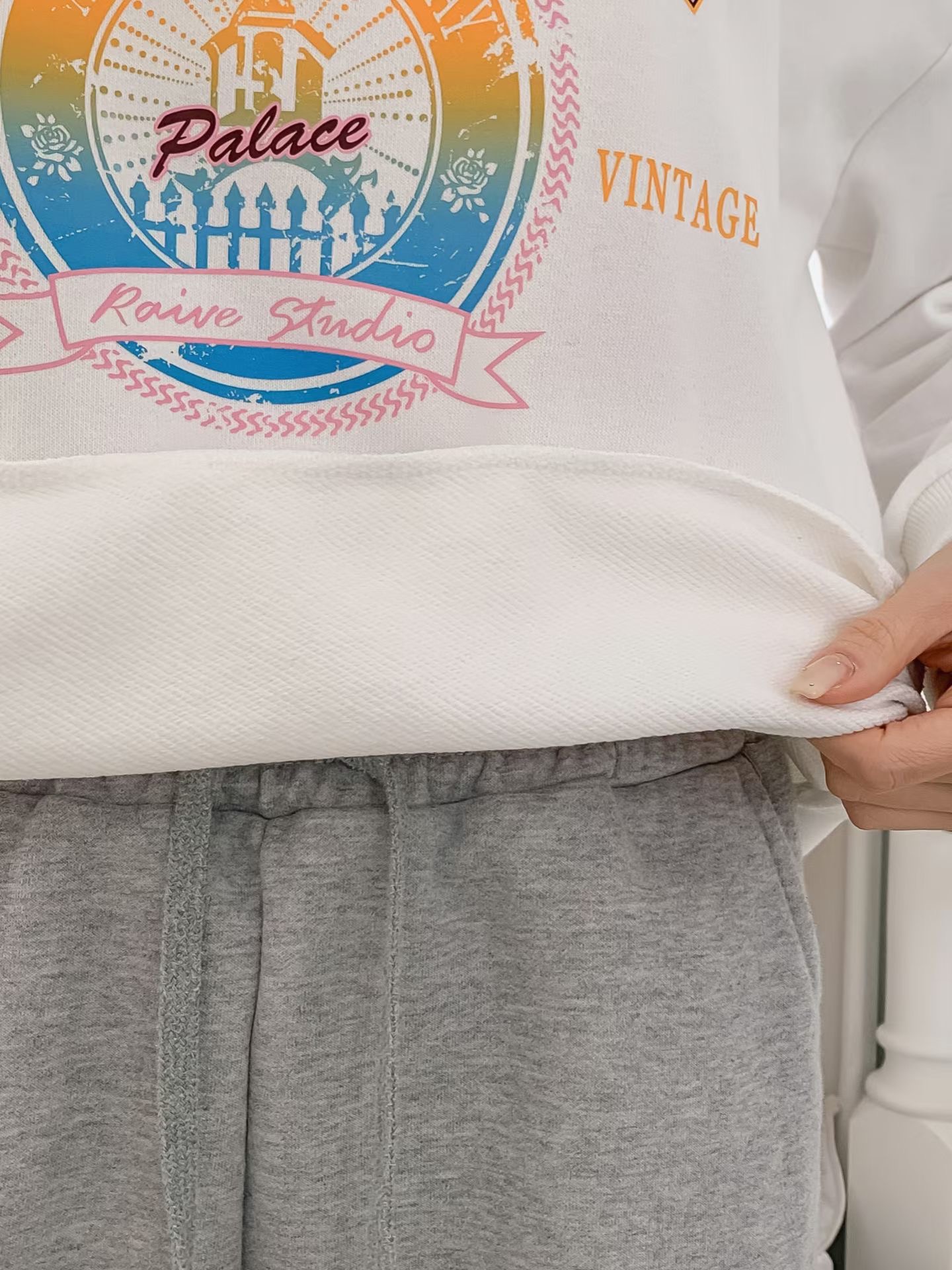 KKANNJUU東大門直郵女士新品職業26春夏人氣推薦時尚衛衣KKAMJUU衛衣