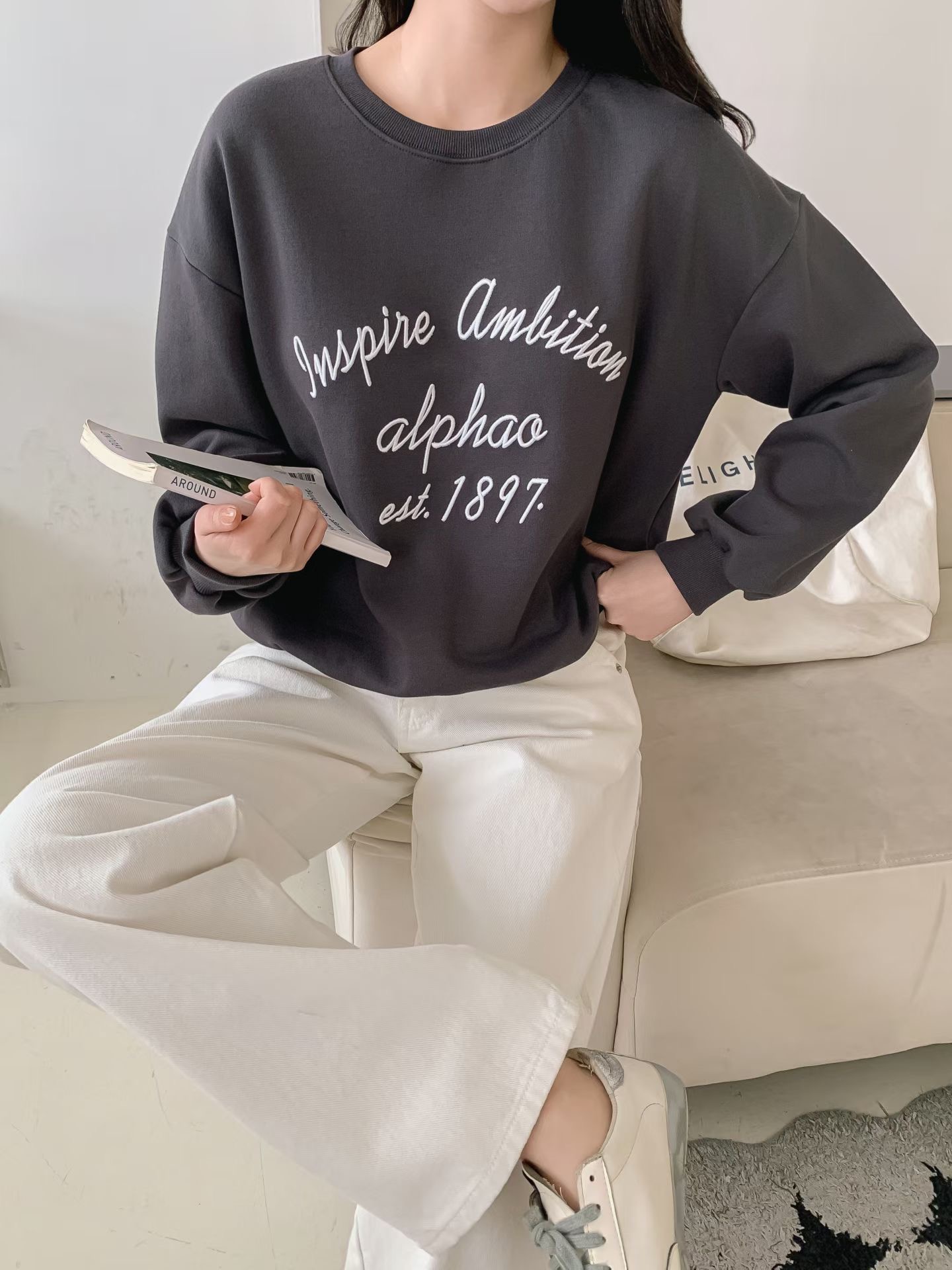 KKANNJUU東大門實拍女裝新款推薦時尚真品熱賣休閑職業衛衣KKAMJUU衛衣圖色3