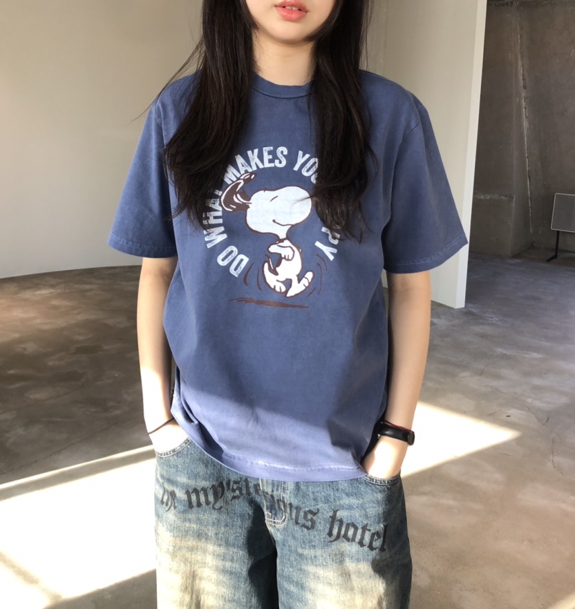 GLAD SOME東大門實拍女裝新款熱賣時尚26春夏職業T恤史努比GLAD SOMET恤圖色2