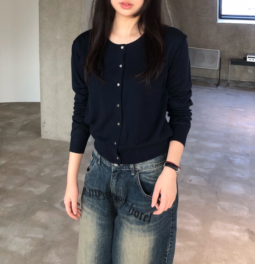 GLAD SOME東大門實拍女士新品推薦休閑時尚針織衫圓領開衫GLAD SOME針織衫圖色1