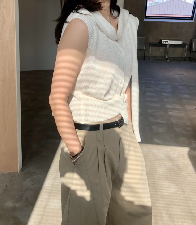 GLAD SOME韓國代購女裝新品時尚推薦熱賣26春夏套裝披肩GLAD SOME套裝