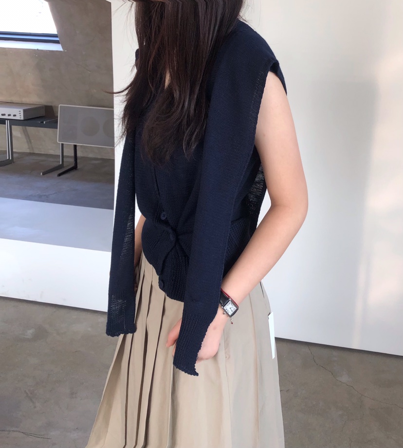 GLAD SOME韓國代購女裝新品時尚推薦熱賣26春夏套裝披肩GLAD SOME套裝