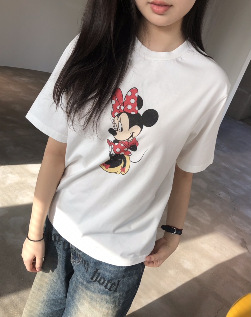 GLAD SOME東大門實拍女裝新款人氣職業時尚推薦26春夏T恤GLAD SOMET恤