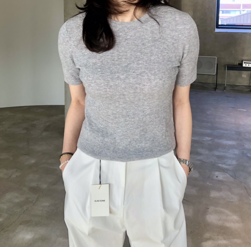 GLAD SOME東大門實拍女士新款時尚推薦熱賣26春夏職業T恤GLAD SOMET恤圖色1