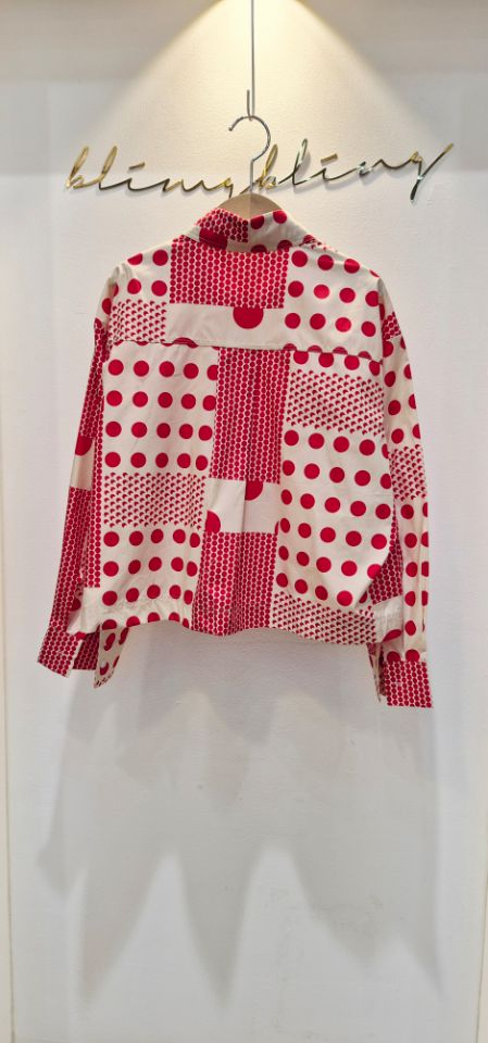 BLING BLING-S/RICO韓國直郵女士新款推薦時尚襯衫蕾絲衫BLING BLING-S/RICO襯衫/蕾絲衫