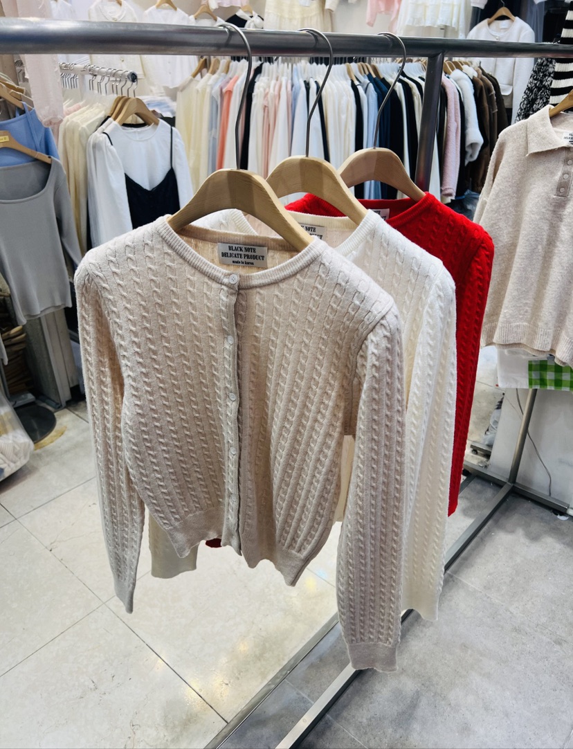 BLACK NOTE東大門代購女裝新款推薦時尚26春夏人氣針織衫BLACK NOTE針織衫