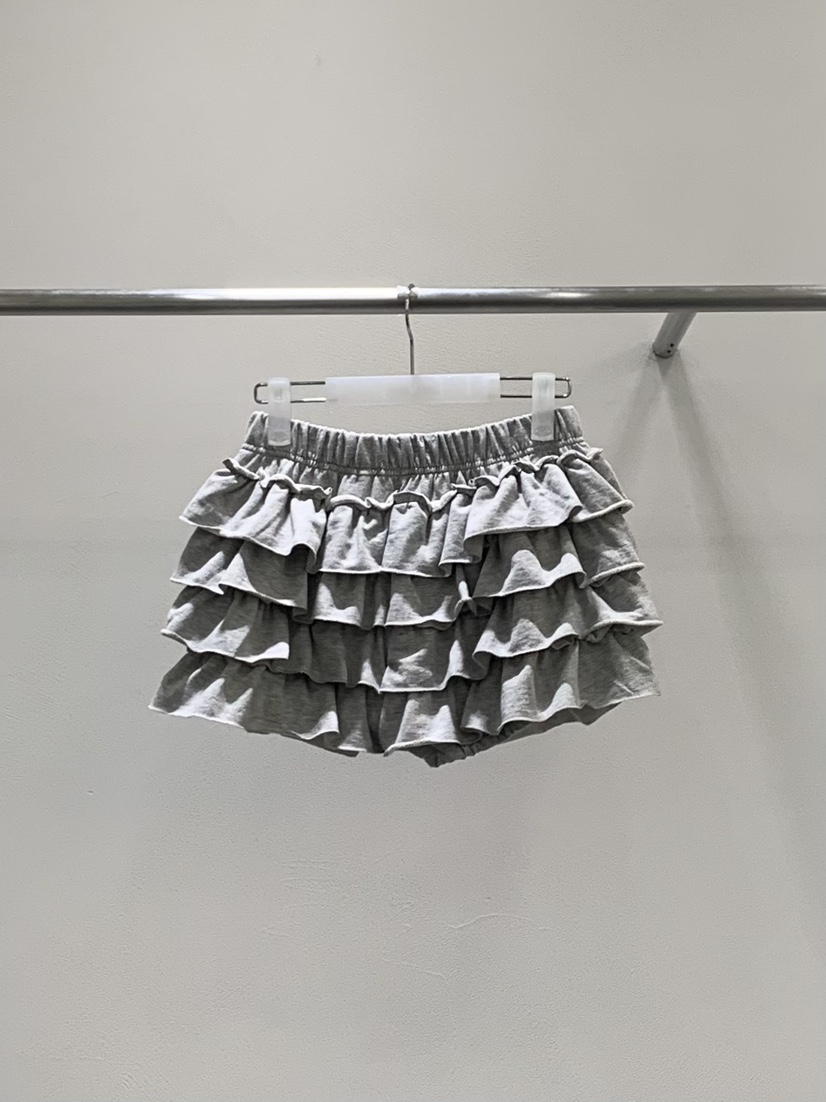 LOVE MOMENT東大門代購女士新款時尚熱賣推薦裙褲荷葉邊LOVE MOMENT裙褲