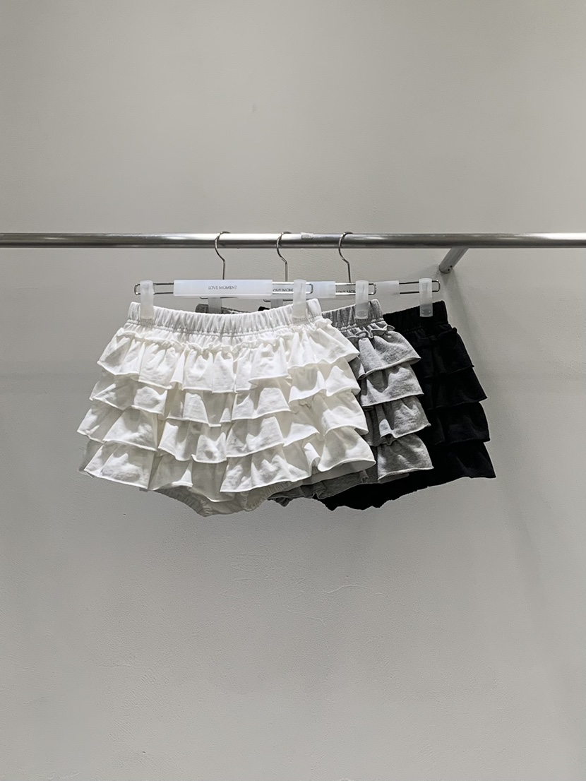LOVE MOMENT東大門代購女士新款時尚熱賣推薦裙褲荷葉邊LOVE MOMENT裙褲
