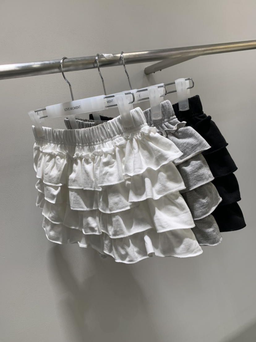 LOVE MOMENT東大門代購女士新款時尚熱賣推薦裙褲荷葉邊LOVE MOMENT裙褲