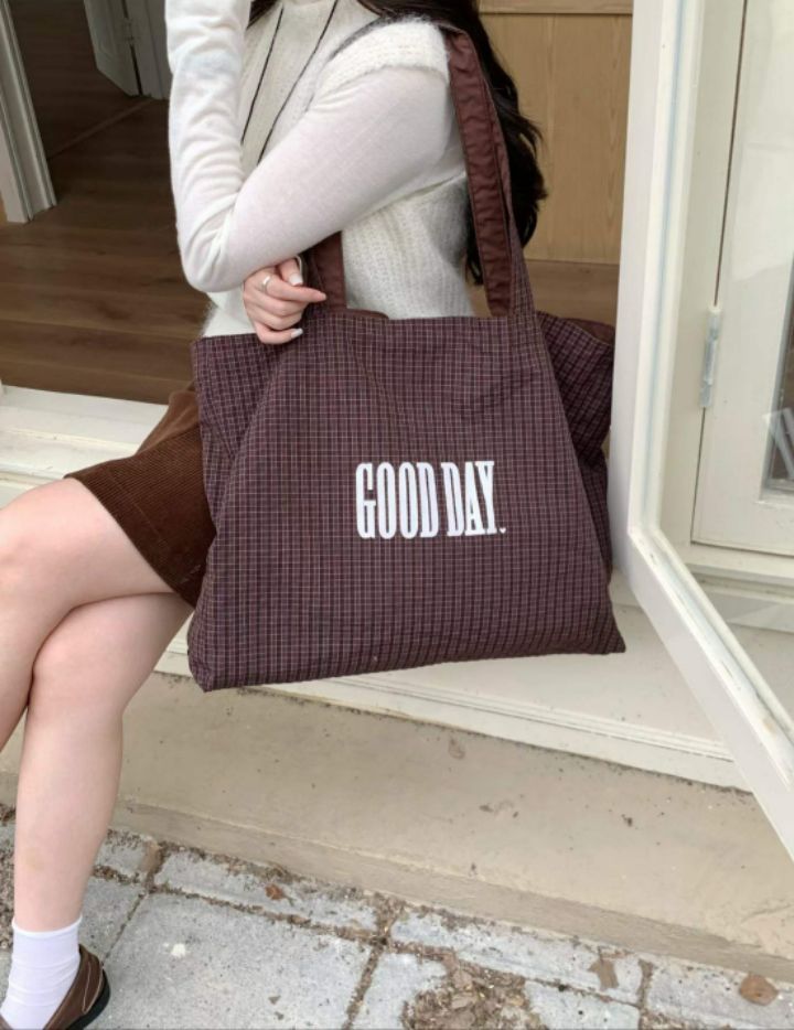 TROUVAILLE韓國代購女裝新品真品人氣職業單肩斜跨包雙面TROUVAILLE單肩/斜跨包圖色2