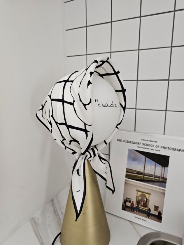 EBADA東大門實拍女裝新品真品時尚熱賣26春夏圍巾披肩絲綢EBADA圍巾/披肩