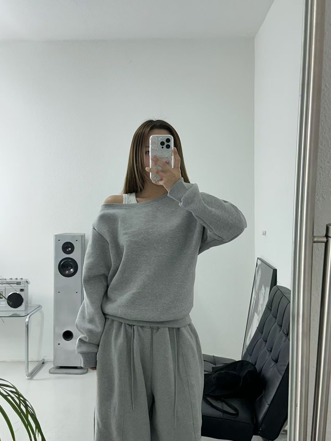 1POINT-원포인트-T韓國代購女裝新款26春夏熱賣真品衛衣1POINT衛衣圖色2