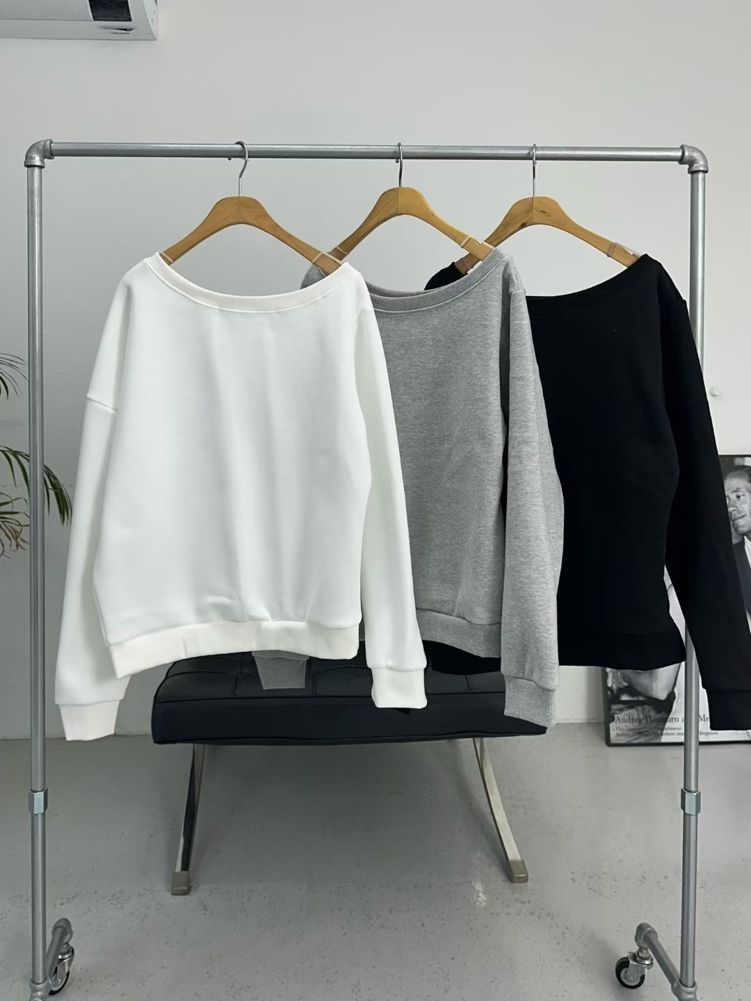 1POINT-원포인트-T韓國代購女裝新款26春夏熱賣真品衛衣1POINT衛衣圖色3左三色