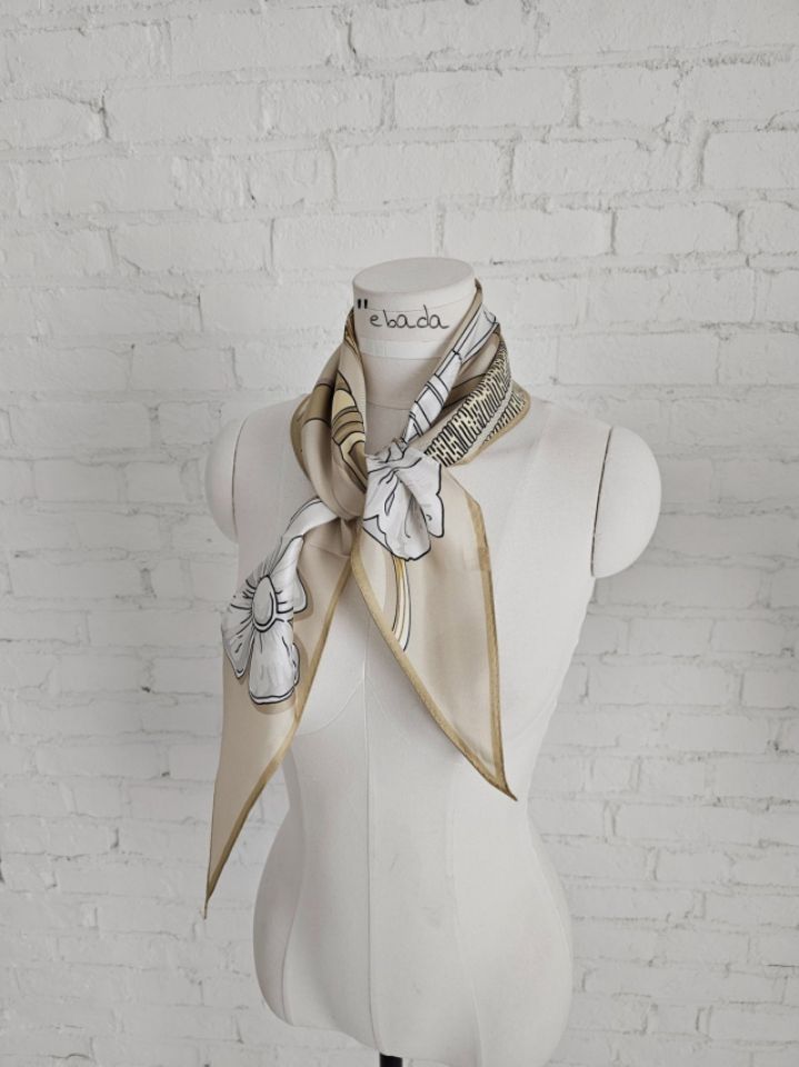 EBADA東大門直郵女裝新品真品推薦人氣圍巾披肩花朵腰帶絲綢EBADA圍巾/披肩