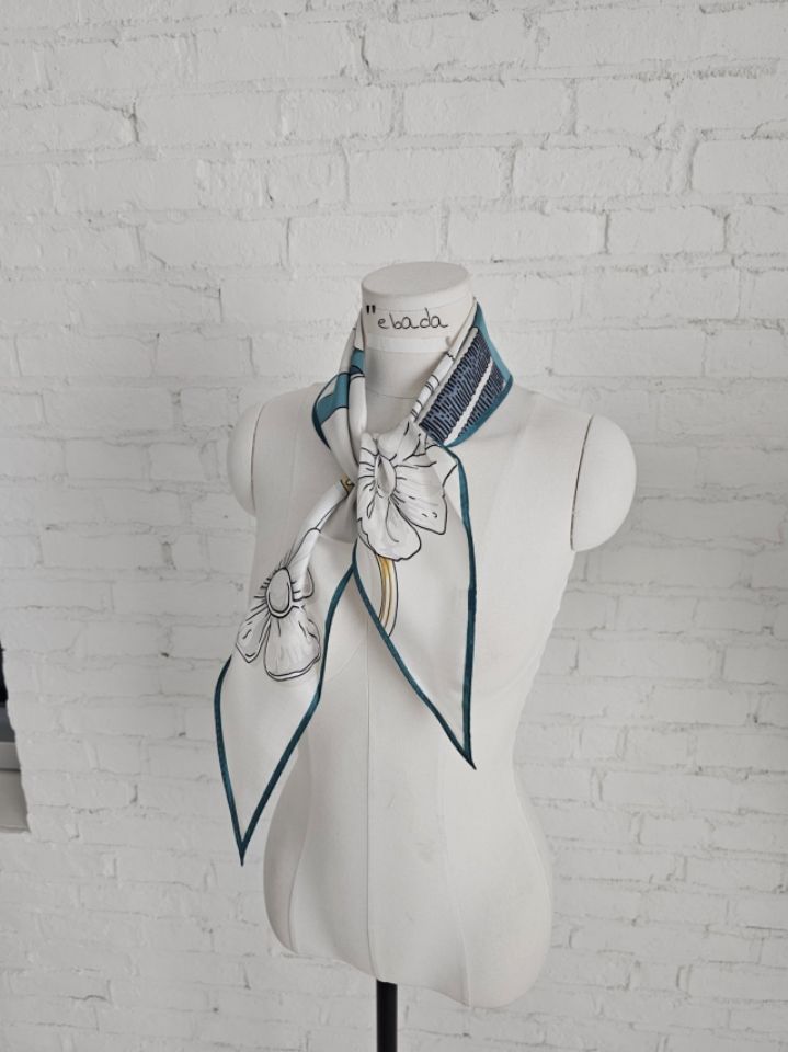 EBADA東大門直郵女裝新品真品推薦人氣圍巾披肩花朵腰帶絲綢EBADA圍巾/披肩