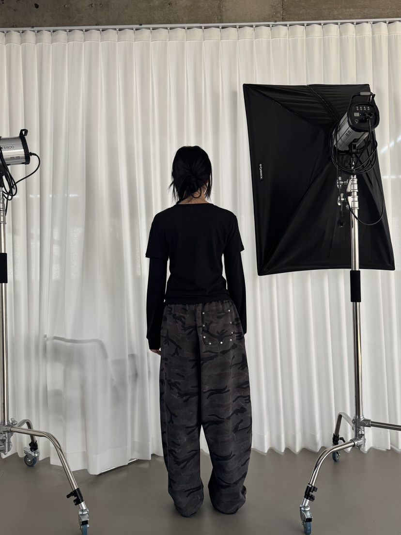 FIFO/UNANSWERED-MYSTERY東大門直郵女士新款真品長袖T恤FIFO/UNANSWERED-MYSTERY長袖T恤