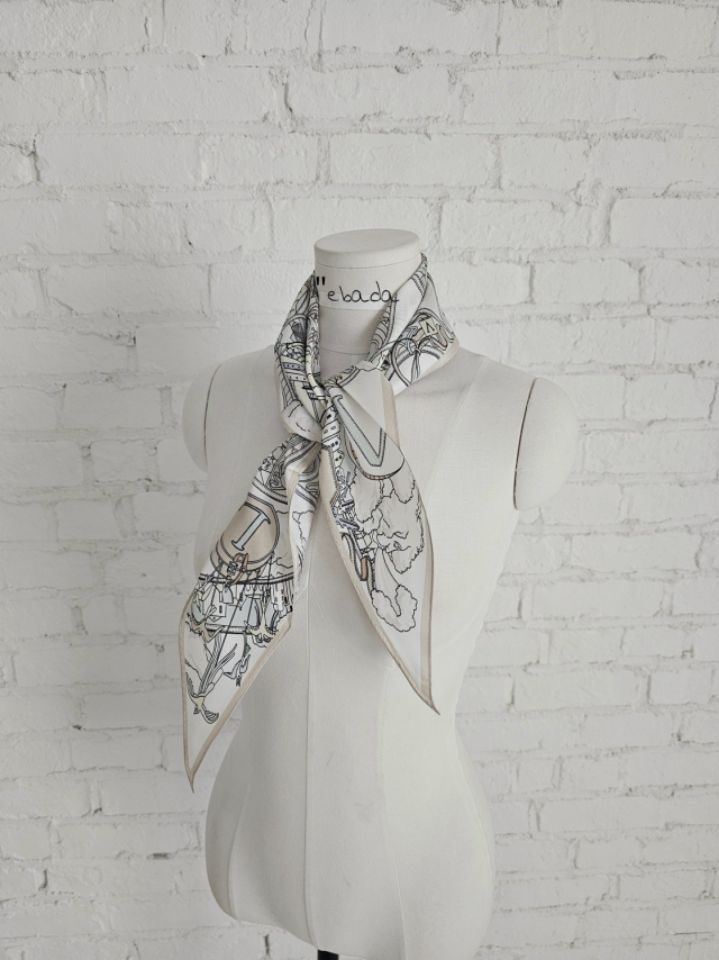 EBADA韓國直郵女士新品26春夏推薦熱賣時尚職業圍巾披肩絲綢EBADA圍巾/披肩