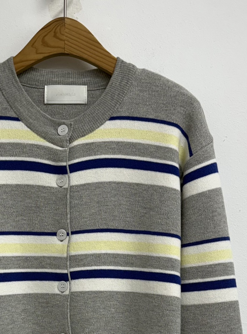 YIKHO STYLE韓國代購女士新品推薦職業人氣熱賣休閑針織衫YIKHO STYLE針織衫