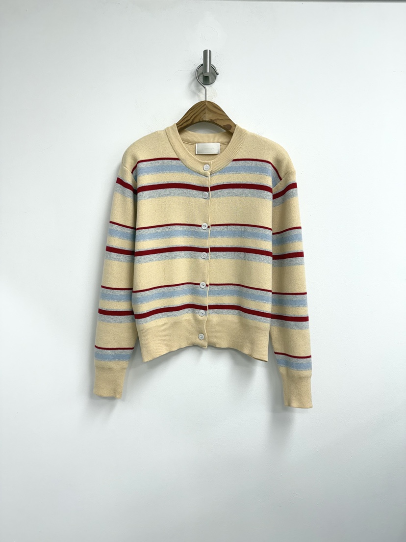 YIKHO STYLE韓國代購女士新品推薦職業人氣熱賣休閑針織衫YIKHO STYLE針織衫圖色1