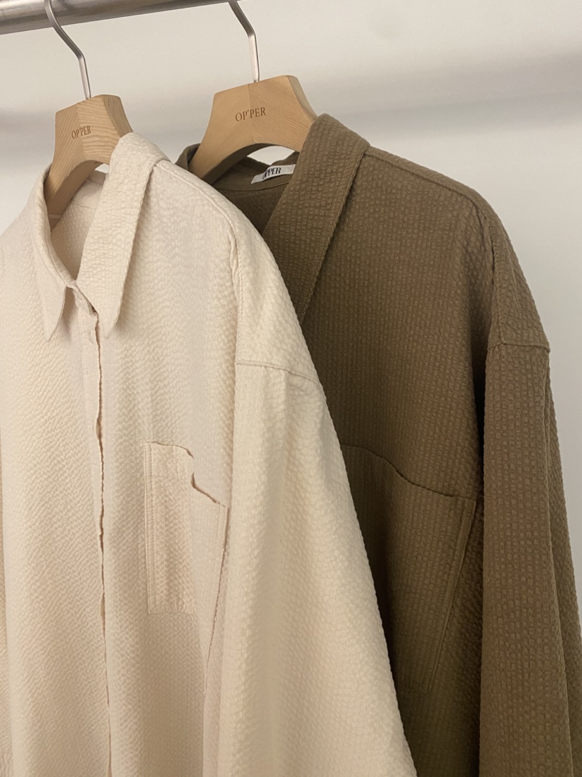 OP PER韓國直郵女士新品職業真品人氣熱賣時尚襯衫蕾絲衫OPPER-simplebeige襯衫/蕾絲衫