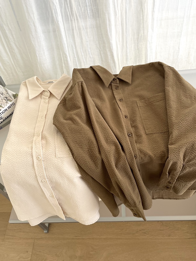 OP PER韓國直郵女士新品職業真品人氣熱賣時尚襯衫蕾絲衫OPPER-simplebeige襯衫/蕾絲衫