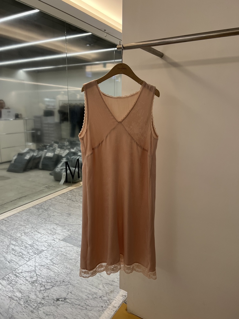 DE VENTI東大門代購女裝新品推薦26春夏熱賣休閑人氣連衣裙DE VENTI連衣裙圖色2