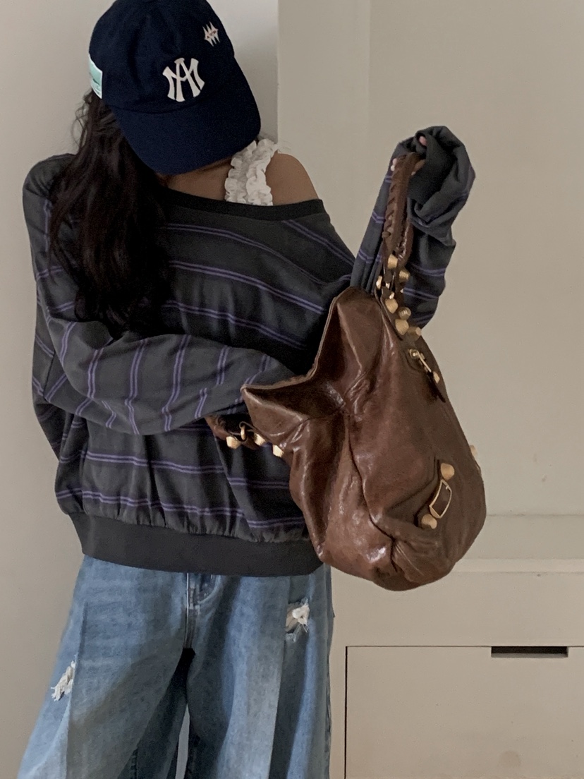 OURWAVE/OUR ROOM東大門實拍女裝新品職業熱賣長袖T恤露肩Our Wave/Our Room長袖T恤