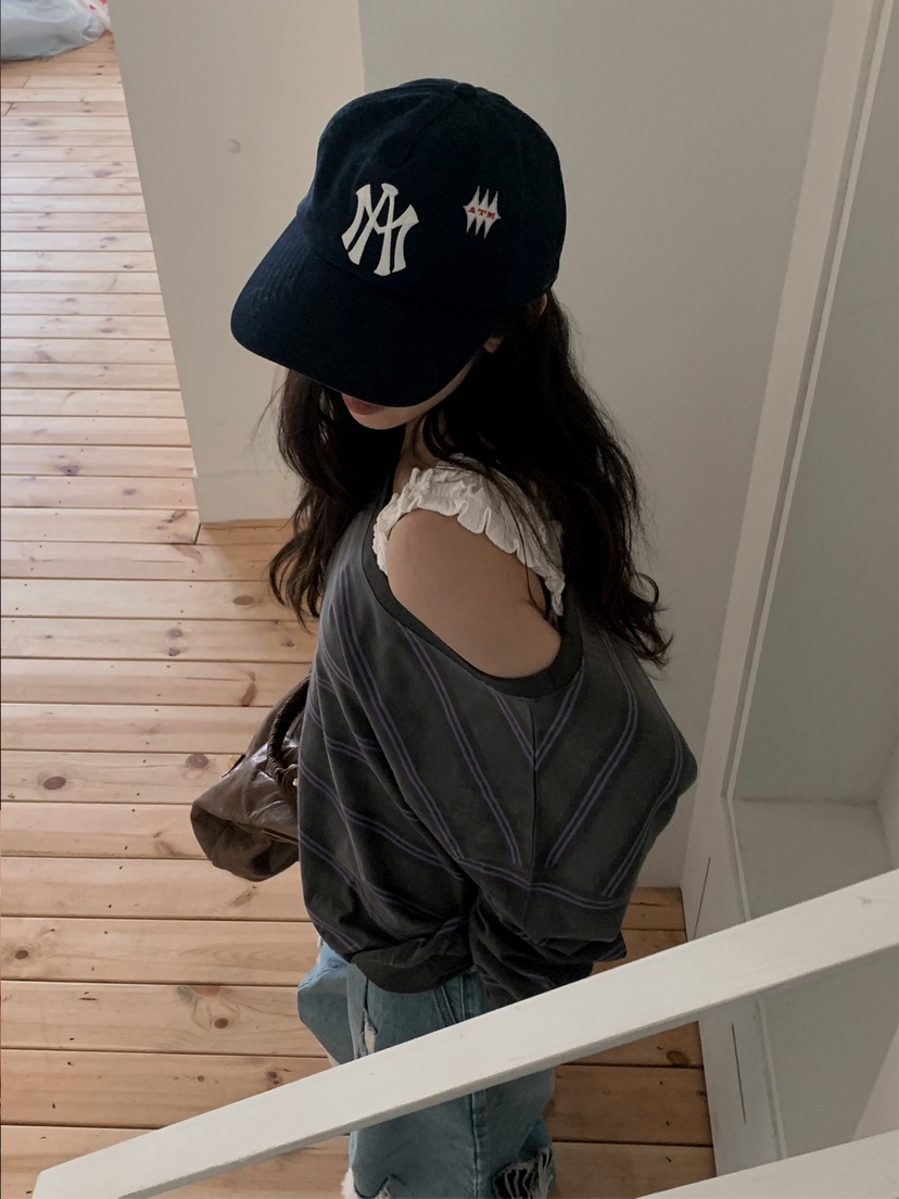 OURWAVE/OUR ROOM東大門實拍女裝新品職業熱賣長袖T恤露肩Our Wave/Our Room長袖T恤