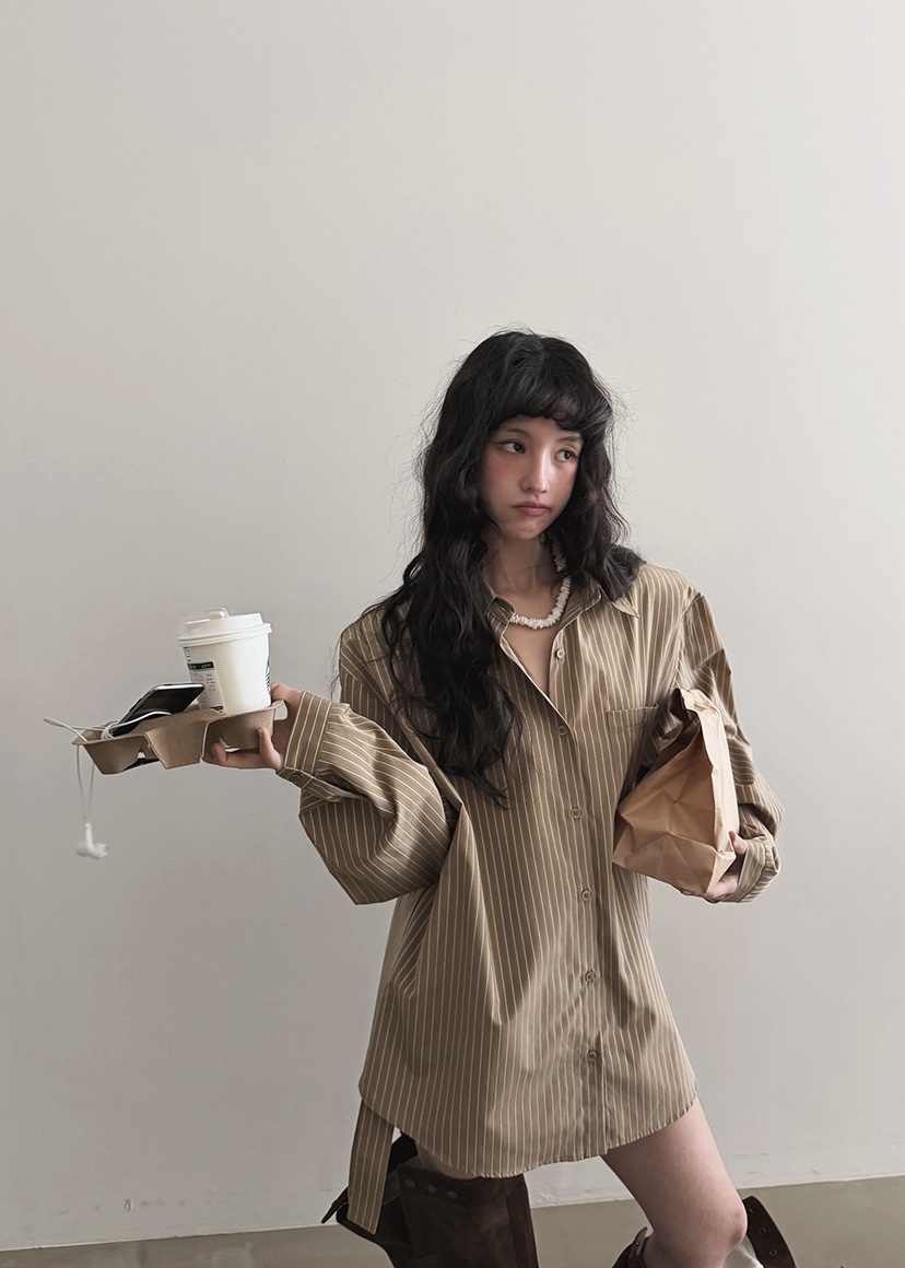 AMOOD東大門直郵女士新款推薦熱賣時尚真品人氣襯衫蕾絲衫AMOOD襯衫/蕾絲衫