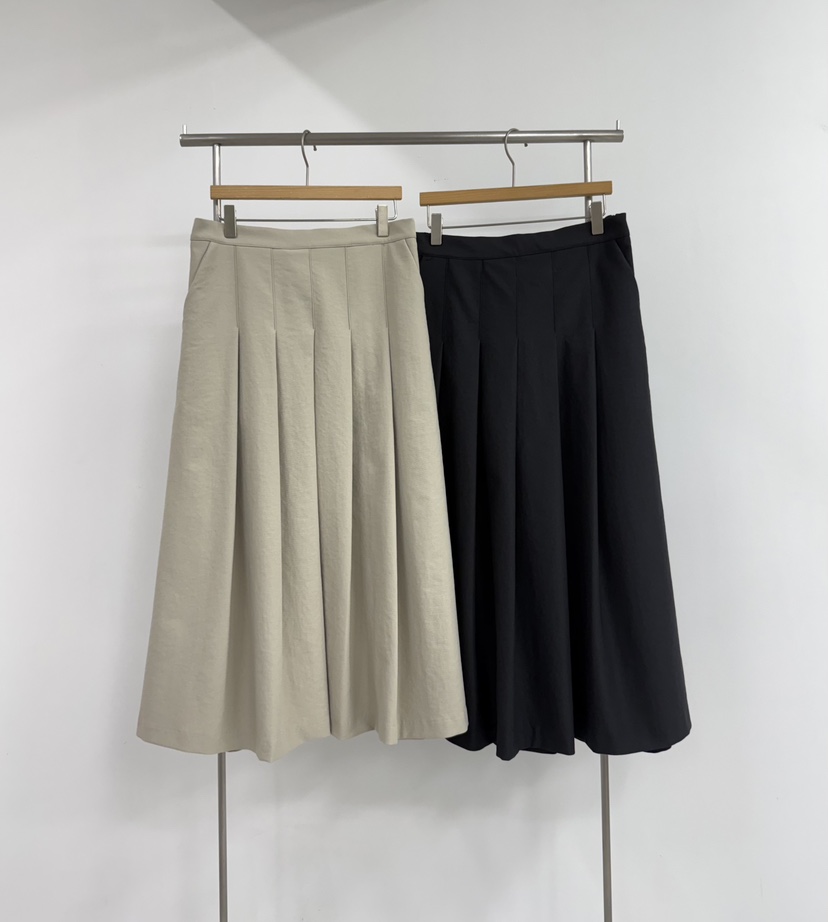 YIKHO STYLE東大門代購女裝新品真品26春夏時尚熱賣長裙YIKHO STYLE長裙