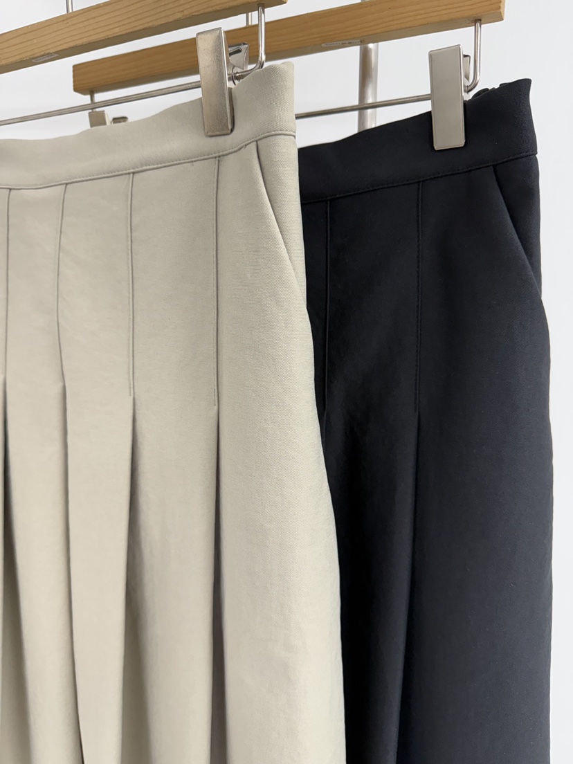 YIKHO STYLE東大門代購女裝新品真品26春夏時尚熱賣長裙YIKHO STYLE長裙