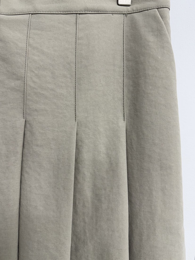 YIKHO STYLE東大門代購女裝新品真品26春夏時尚熱賣長裙YIKHO STYLE長裙