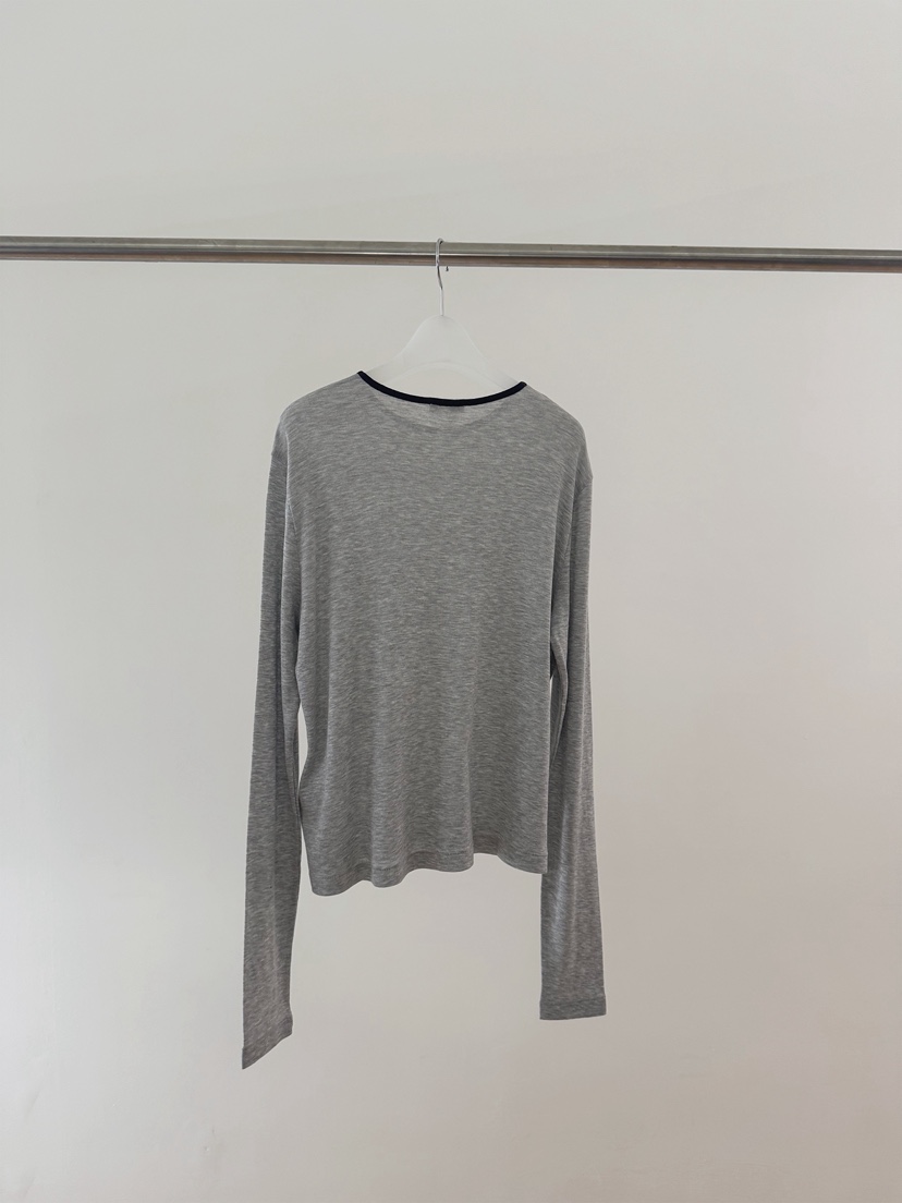 ERUME東大門實拍女裝新款時尚推薦人氣休閑熱賣職業長袖T恤ERUME長袖T恤