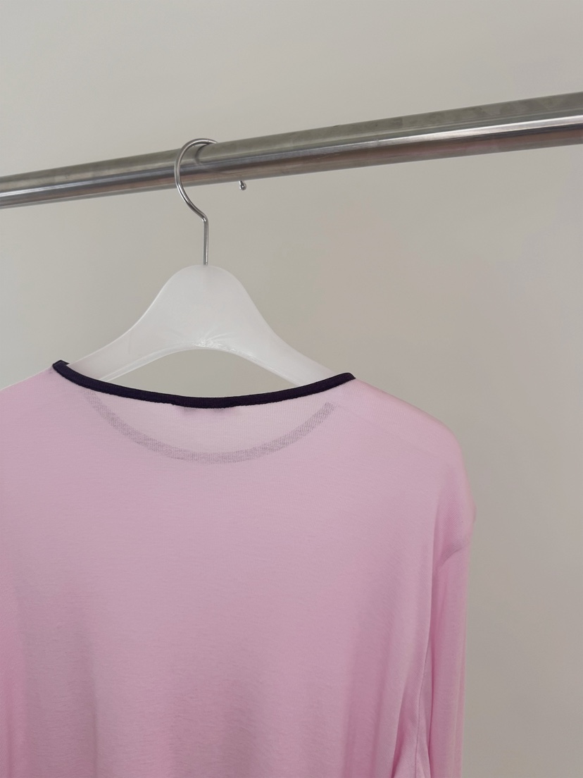 ERUME東大門實拍女裝新款時尚推薦人氣休閑熱賣職業長袖T恤ERUME長袖T恤