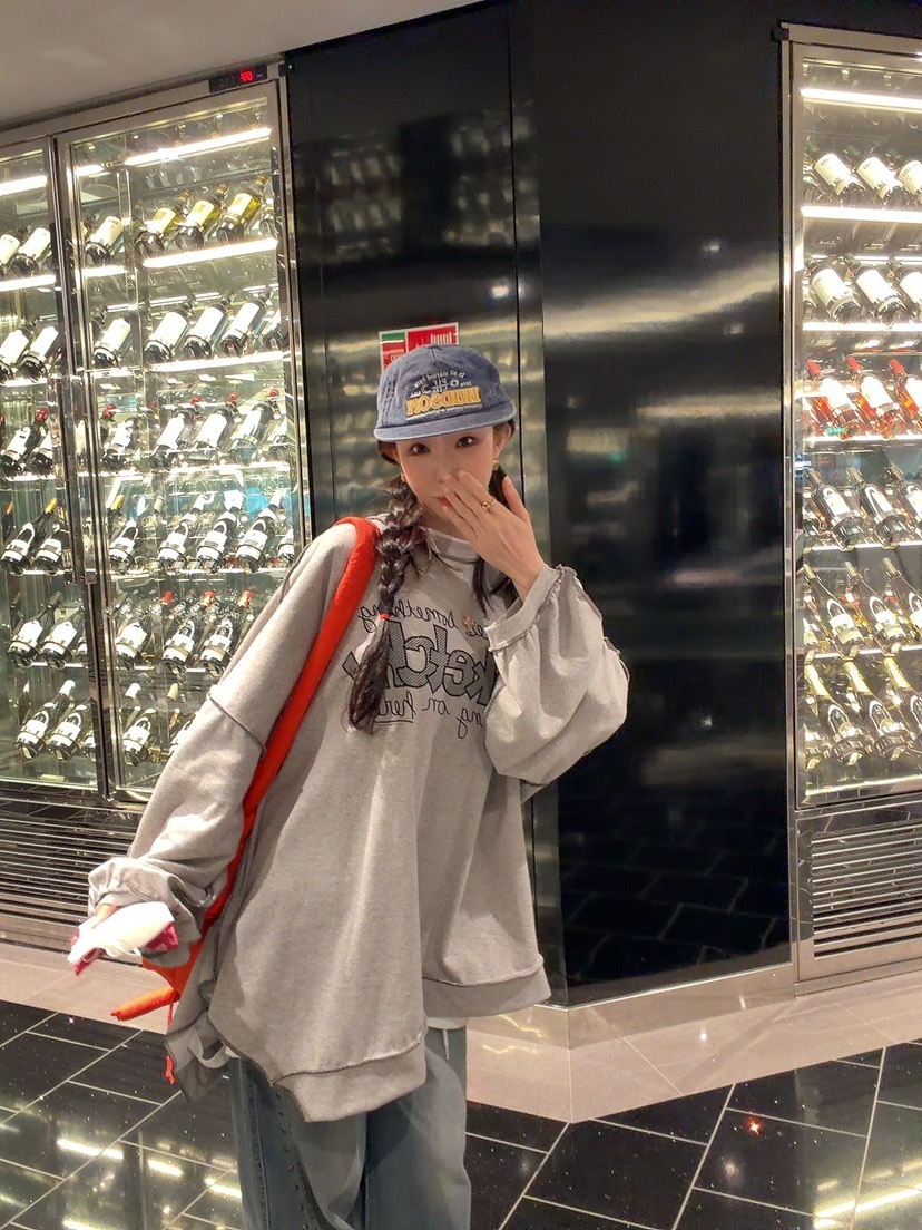 PALETTE-Q東大門代購女裝新品真品推薦熱賣時尚休閑衛衣PALETTE-Q衛衣