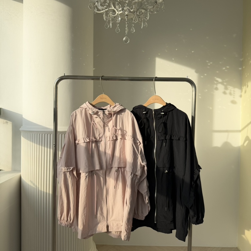 PALETTE-Q東大門直郵女裝新品推薦真品職業長款風衣荷葉邊PALETTE-Q長款風衣