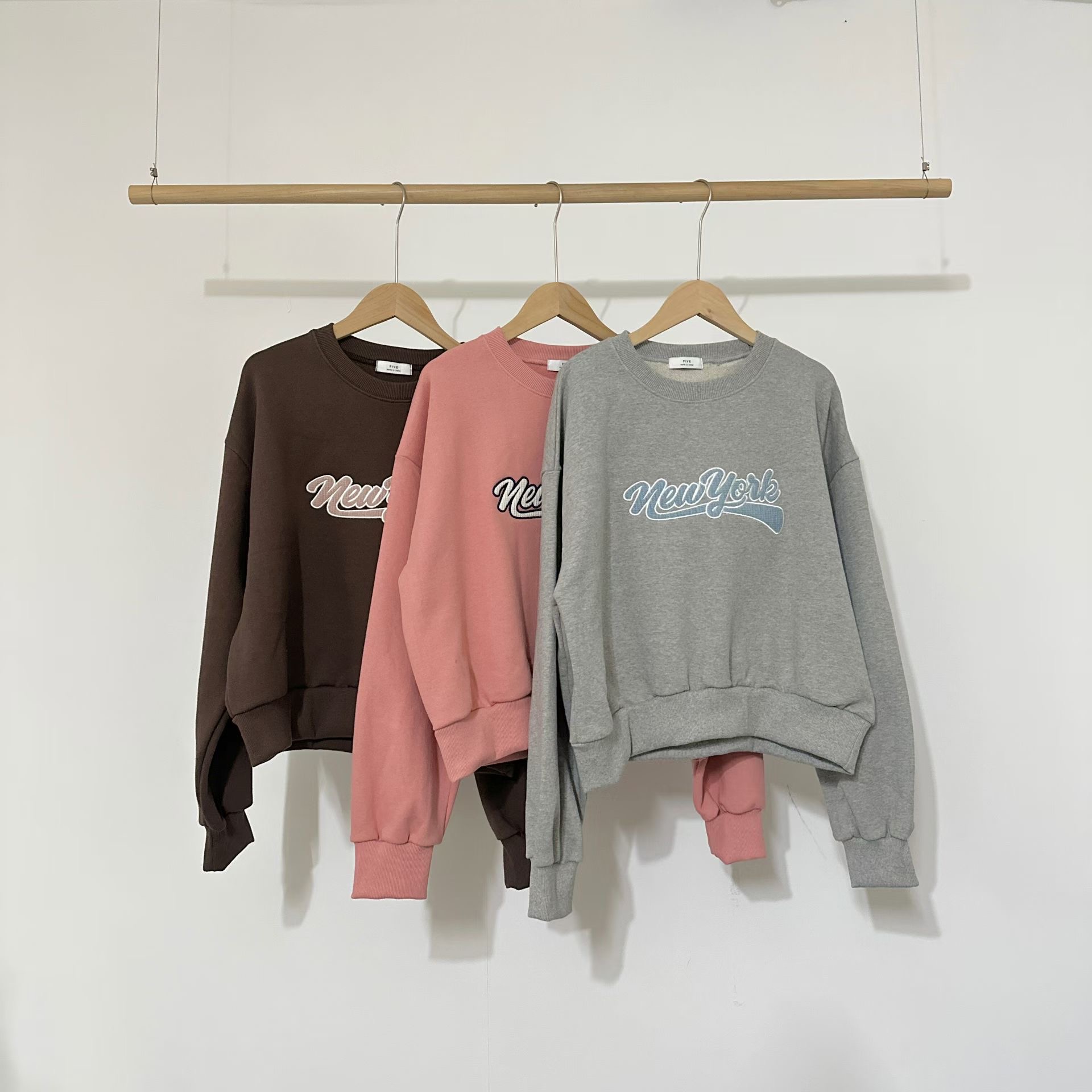 FIVE東大門直郵女裝新款推薦休閑熱賣人氣26春夏職業衛衣FIVE衛衣圖色1左一色