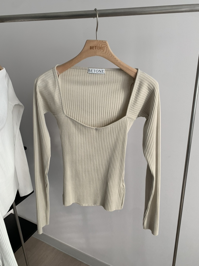 BETONE東大門實拍女士新品人氣26春夏推薦休閑熱賣長袖T恤BETONE長袖T恤圖色2