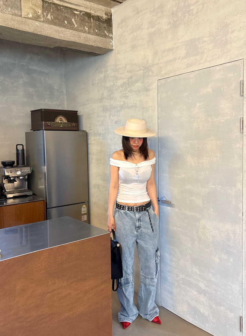 PLATFORM-L韓國直郵女裝新款熱賣推薦真品休閑職業人氣T恤PLATFORMT恤