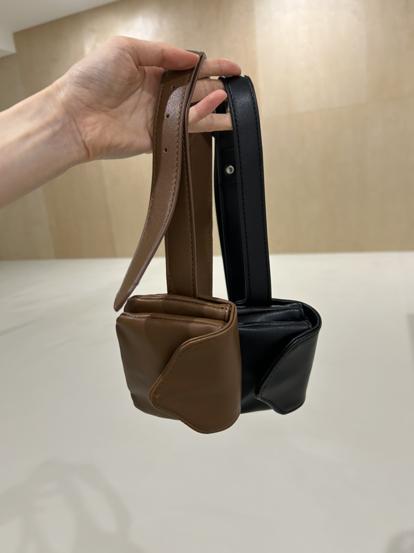 ME MO東大門實拍女士新品真品休閑熱賣推薦職業26春夏腰包ME MO腰包