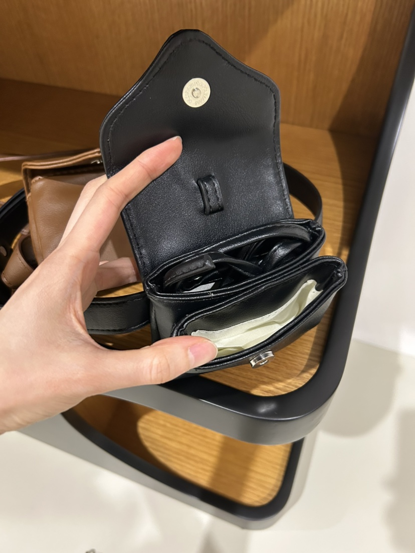 ME MO東大門實拍女士新品真品休閑熱賣推薦職業26春夏腰包ME MO腰包