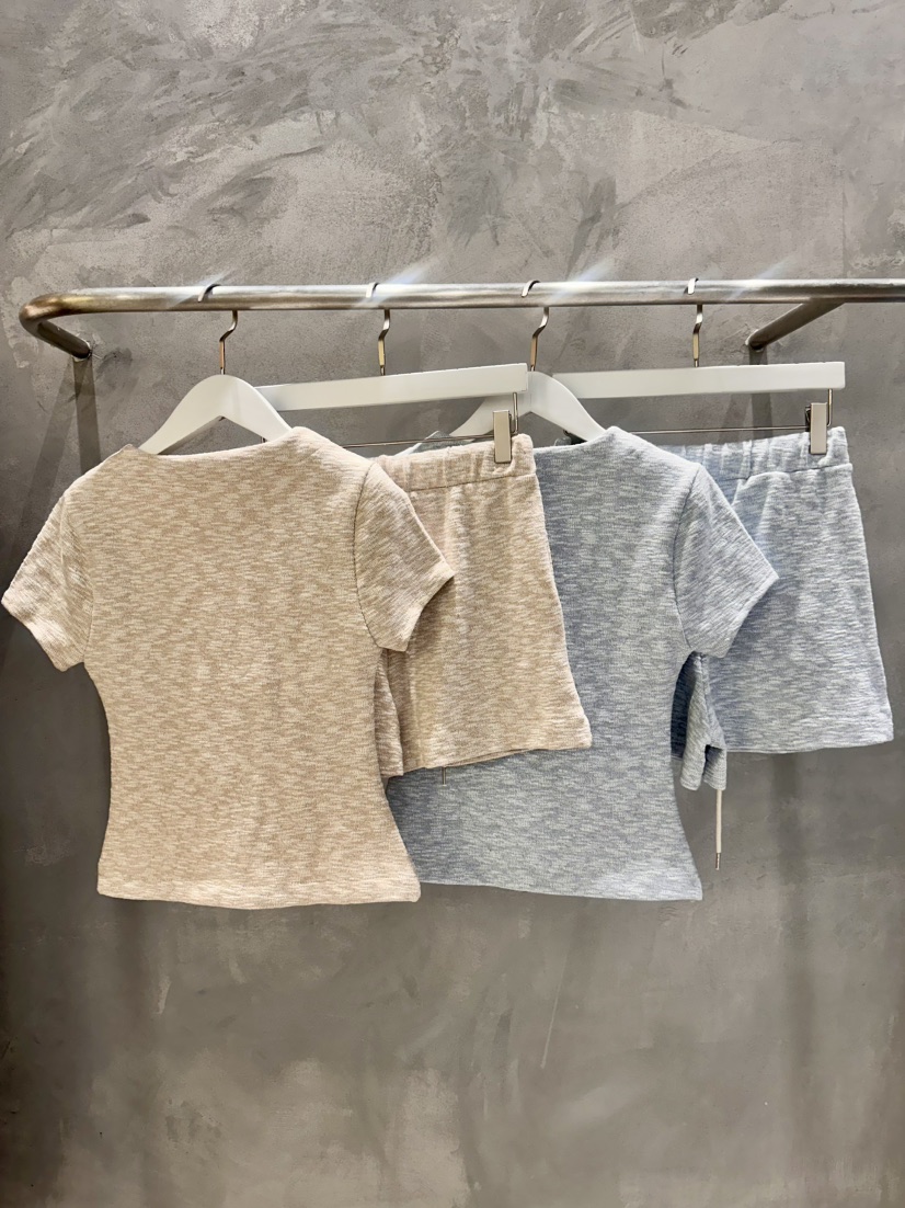 KIFF東大門實拍女裝新款人氣26春夏休閑推薦熱賣套裝套裝KIFF套裝