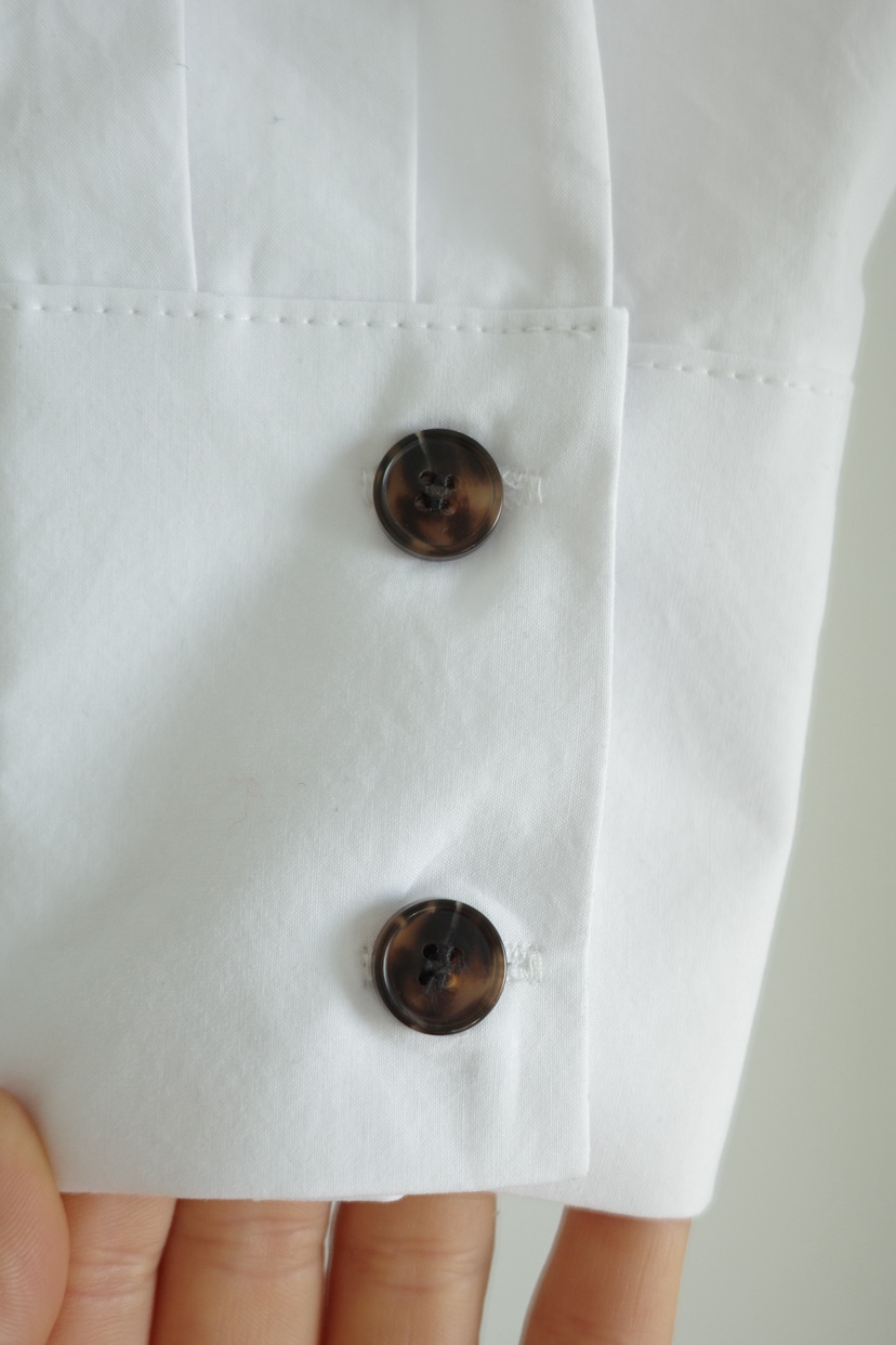 KERRY東大門代購女裝新款熱賣26春夏真品襯衫蕾絲衫荷葉邊KERRY襯衫/蕾絲衫