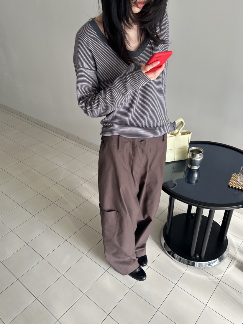 ME MO東大門直郵女士新品真品時尚人氣26春夏長袖T恤V領ME MO長袖T恤