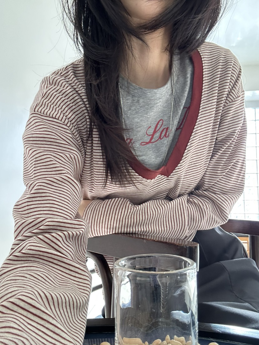 ME MO東大門直郵女士新品真品時尚人氣26春夏長袖T恤V領ME MO長袖T恤