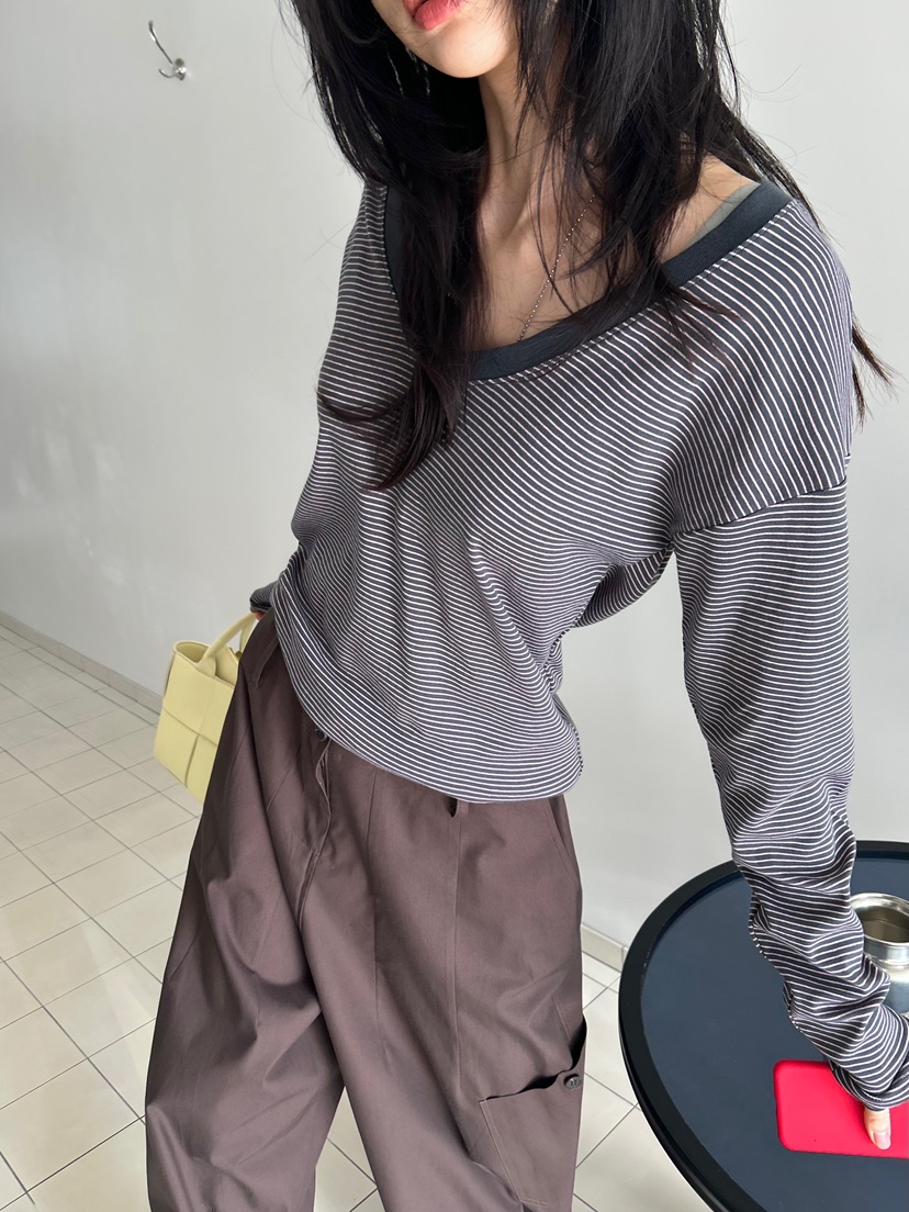 ME MO東大門直郵女士新品真品時尚人氣26春夏長袖T恤V領ME MO長袖T恤圖色2