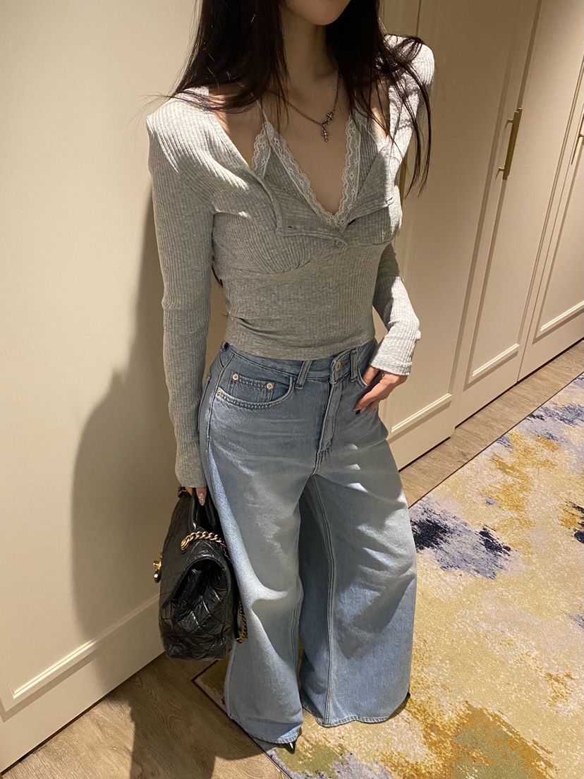 FOUREIGHT東大門實拍女士新品26春夏長袖T恤假兩件蕾絲雙層FOUR EIGHT長袖T恤