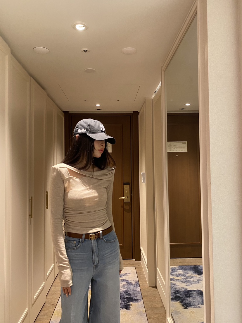 FOUREIGHT韓國直郵女裝新款休閑熱賣推薦時尚職業長袖T恤FOUR EIGHT長袖T恤